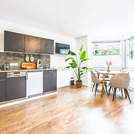 Apartment Stadtwald - Ruhig Und Zentral - Naehe Messe, Hauptbahnhof Und Dem Stadtwald *